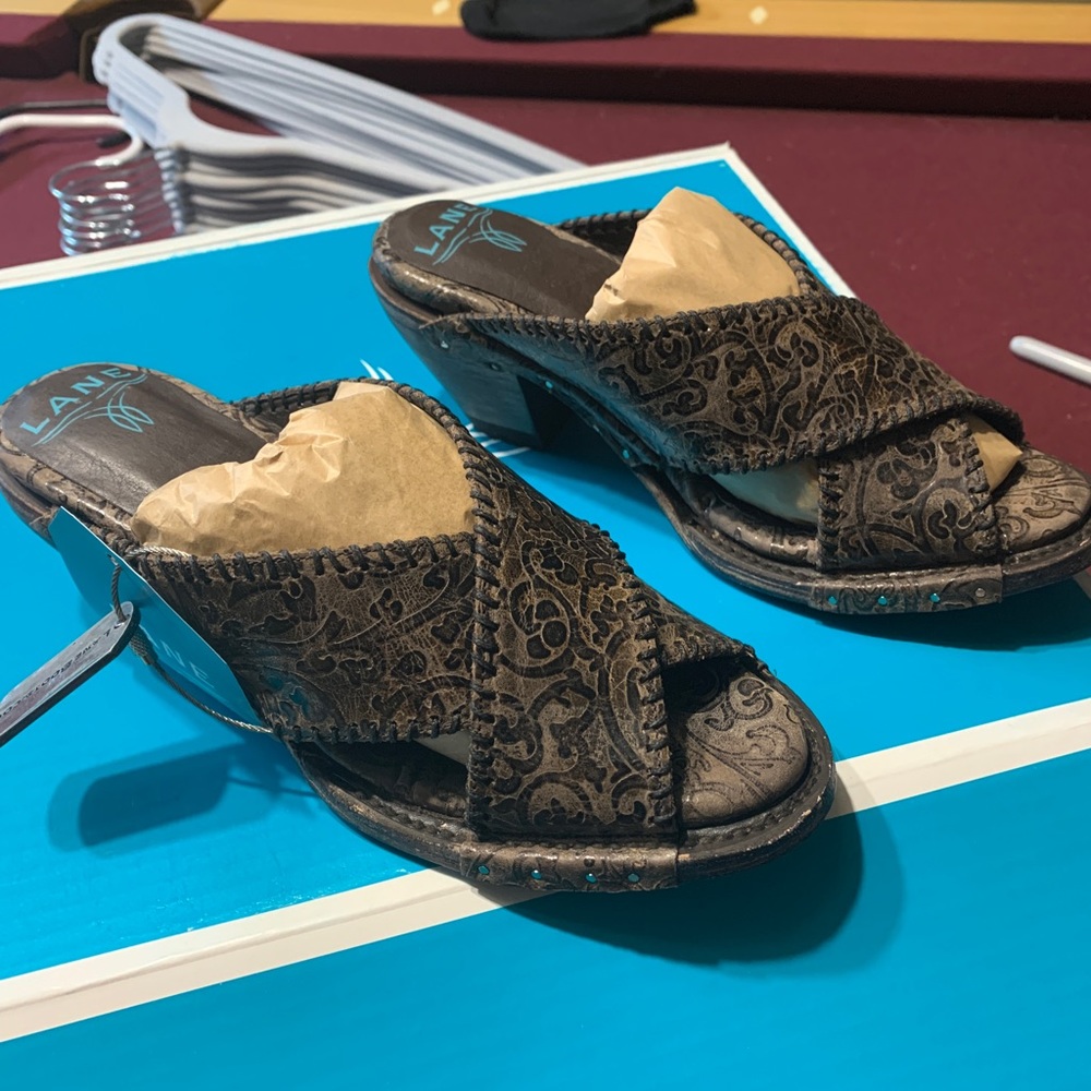 Lane boots, savannah sandal, size 7 new with box